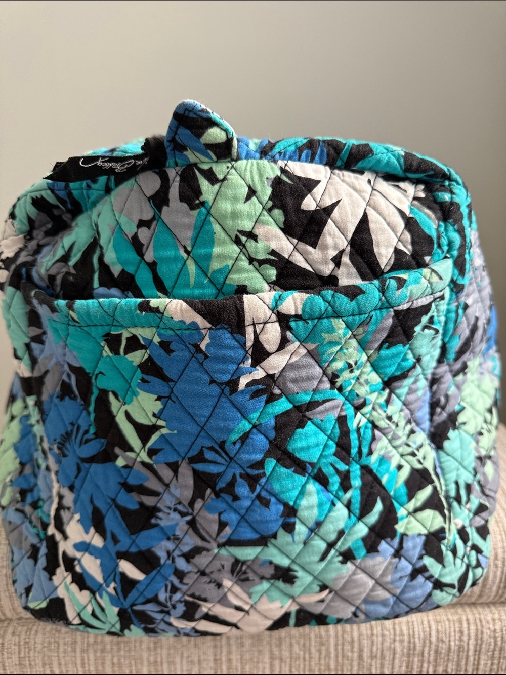 Vera Bradley Large Quilted Blue Camofloral Duffle Weekender Travel Bag - Picture 4 of 6